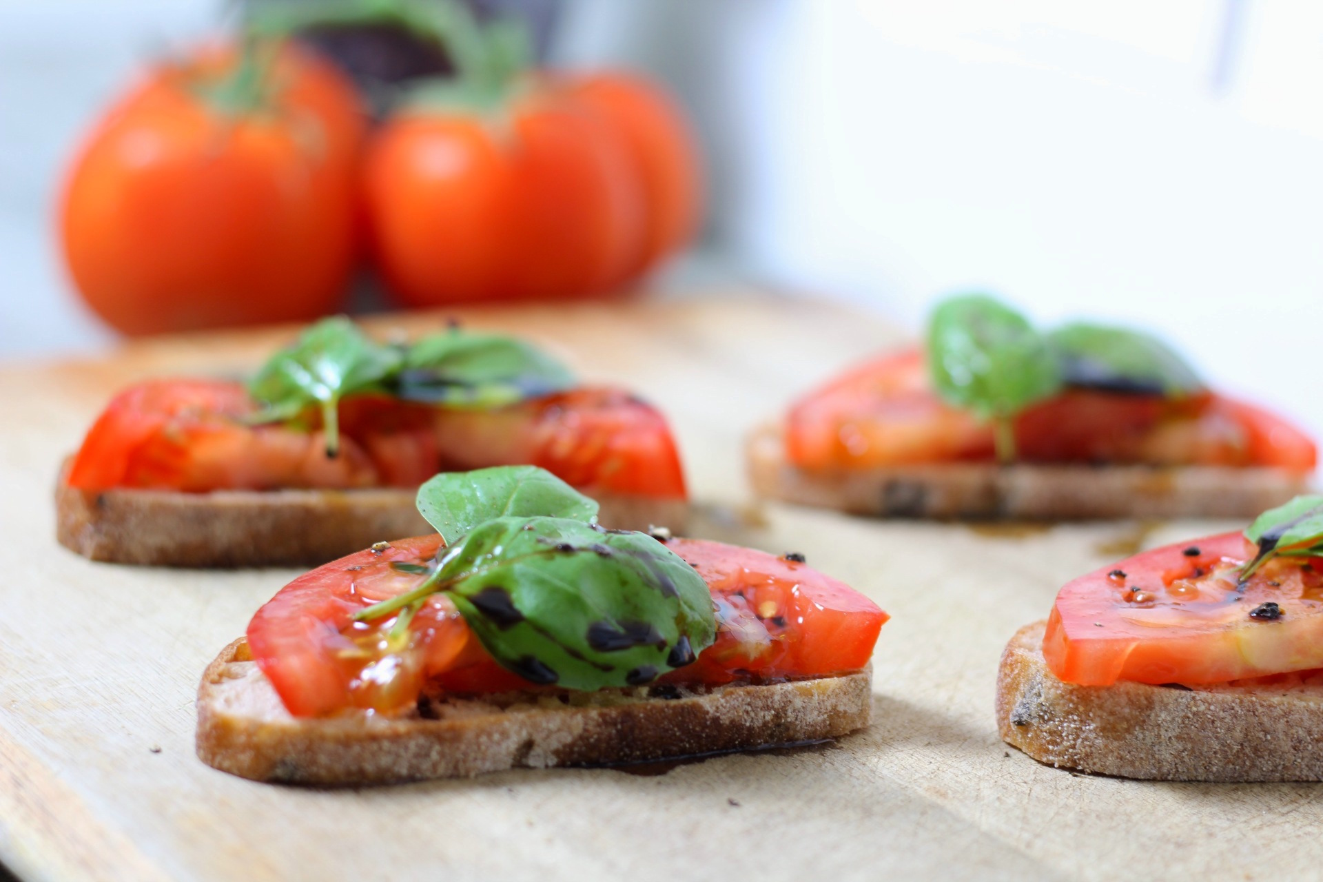 Tomato Bruschetta With Aged Balsamic Vinegar Jenn S Kitchen Diary