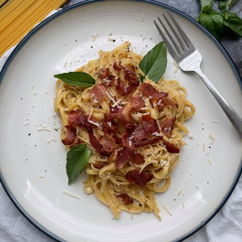 rich and creamy pasta carbonara