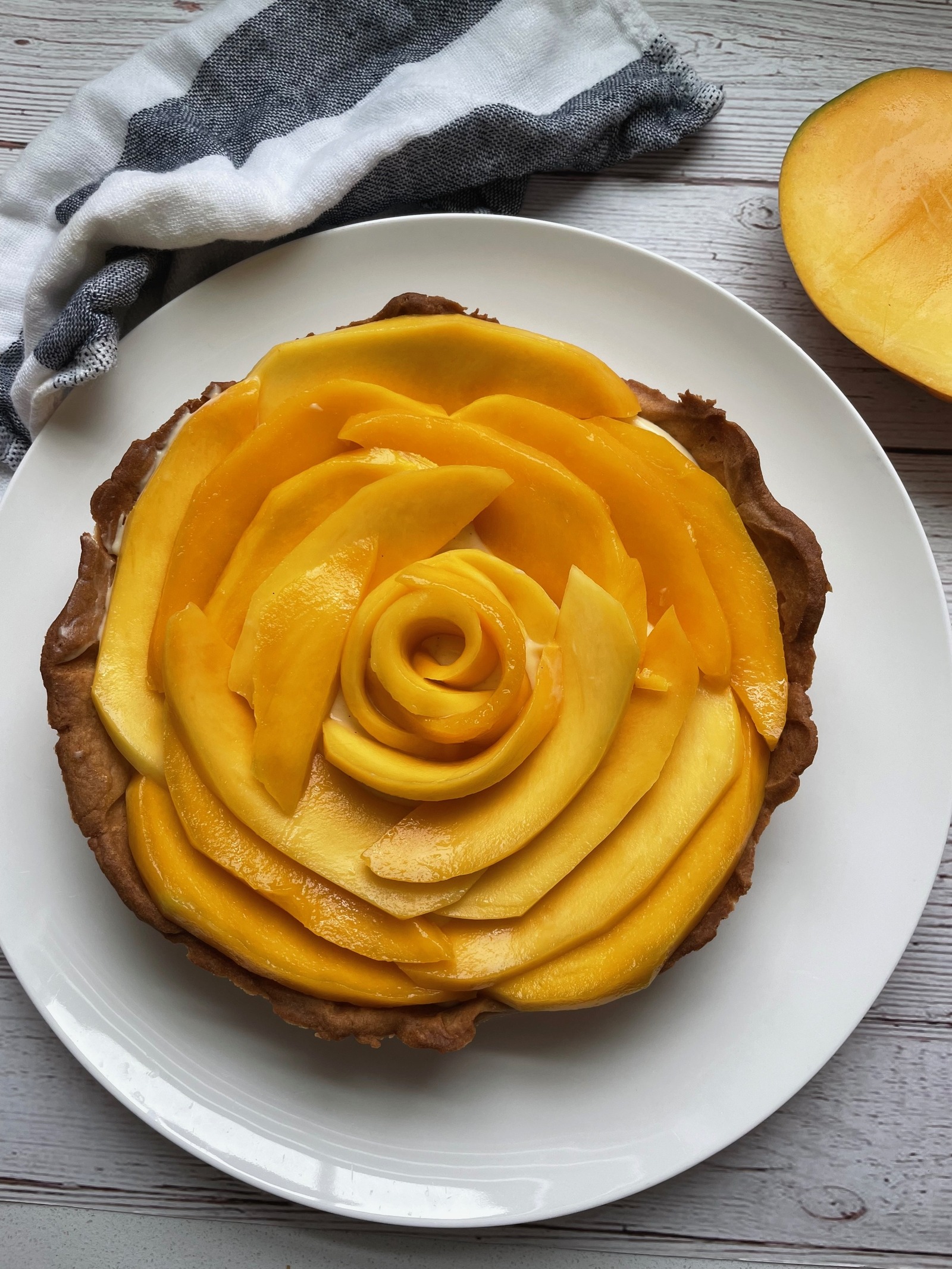 passion fruit mango tart
