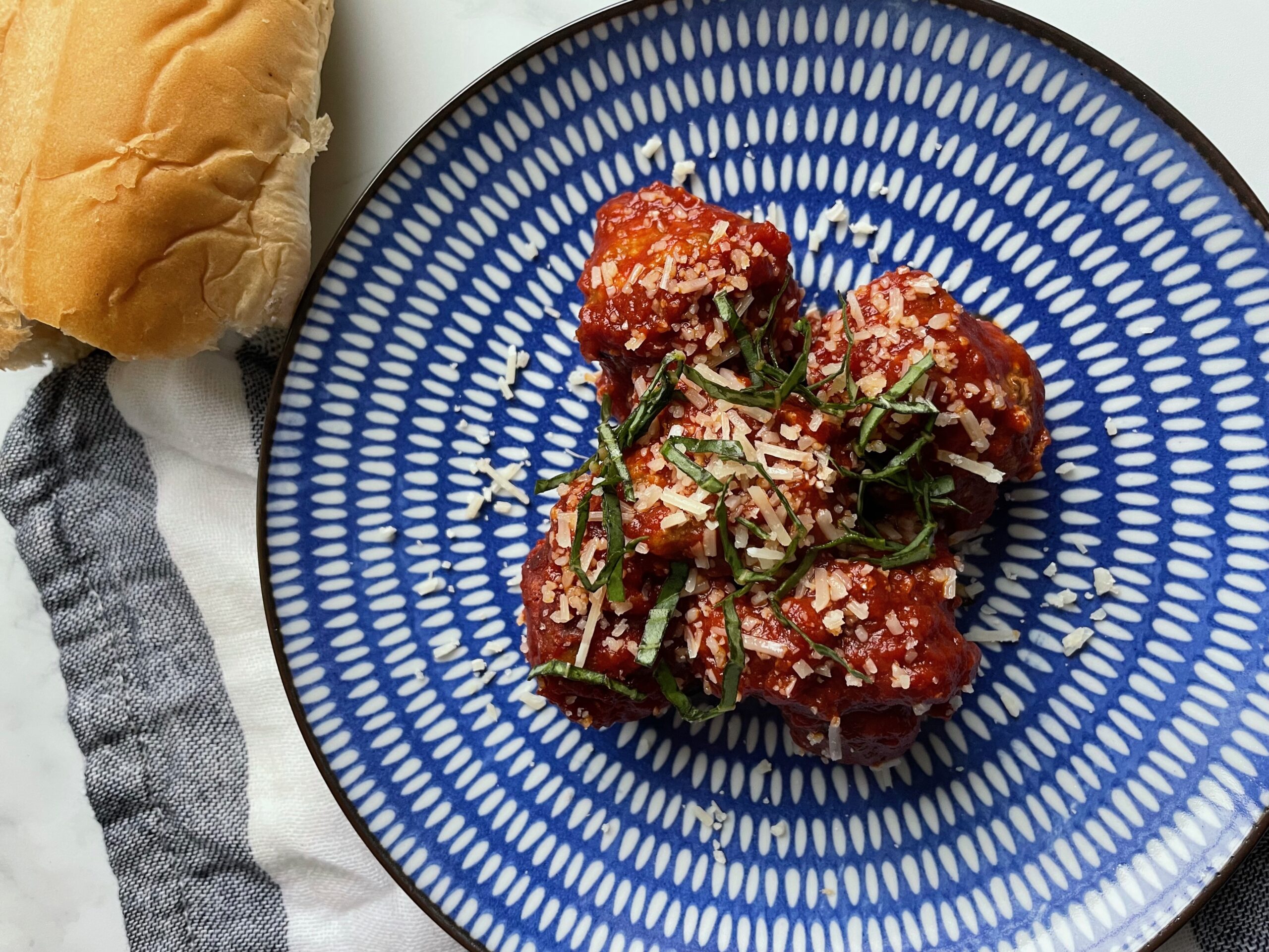 meatballs in tomato sauce