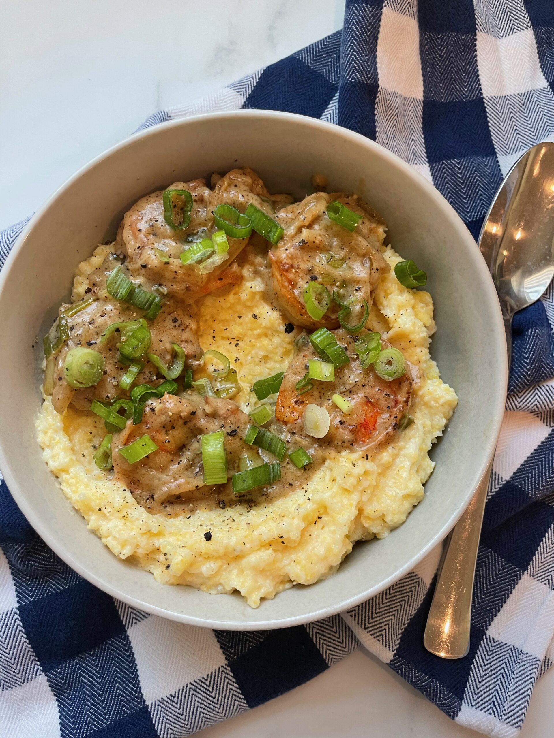 Shrimp and Cheesy Grits