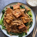 braised tofu and mushrooms with yu choy